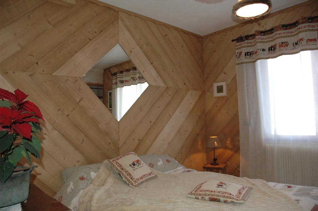 B&B Chalet La Providence Le Sauze Rom bilde